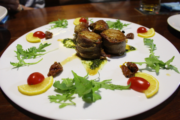 dinner1.jpg
